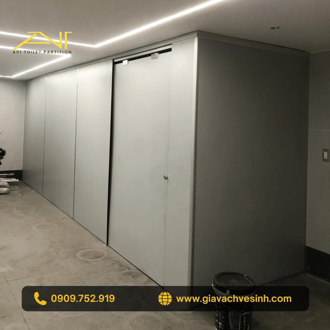 vach-ngan-ve-sinh-compact-hpl (11)